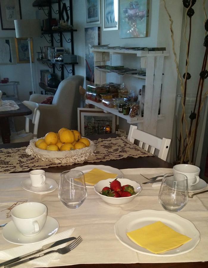 Bed and Breakfast Ifioridisicilia Campofelice Di Roccella Exterior foto